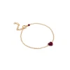 Enamel Copenhagen Amore Bracelet Guld Bordeaux forgyldt armbånd med et dybrødt bordeaux emaljehjerte